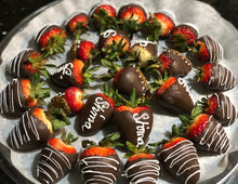 Load image into Gallery viewer, Chocolate Covered Strawberries
